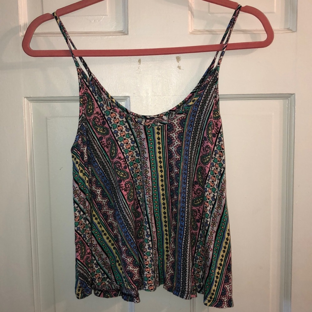 Pattern crop tank